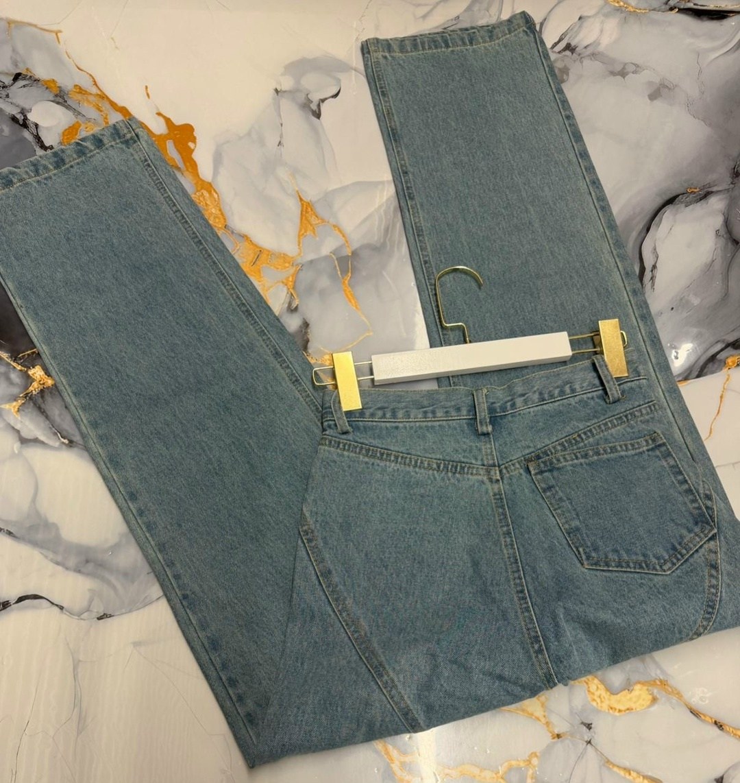 джинсы прямые,женские джинсы,джинсы со стразами,джинсы,женские джинсы прямые