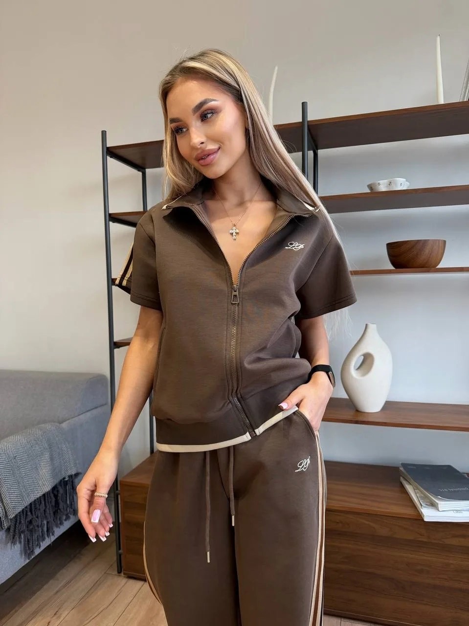 женский костюм,женский спортивный костюм,спортивный костюм loro piana,спортивный костюм,костюм