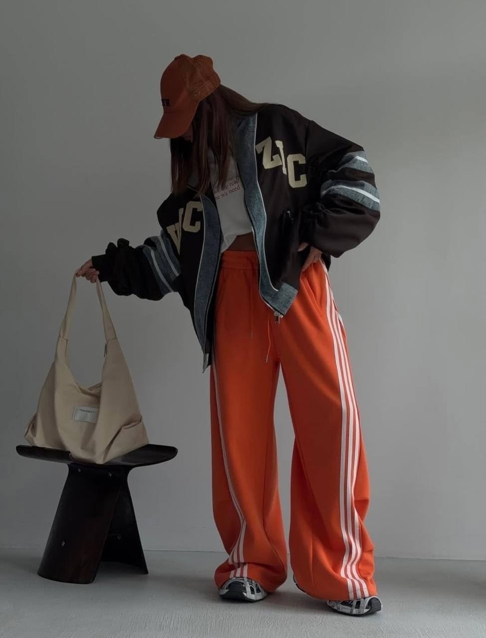 брюки карго с лампасами широкие y2k styfash,брюки спортивные,широкие спортивные штаны,спортивные штаны широкие женские,штаны клеш спортивные