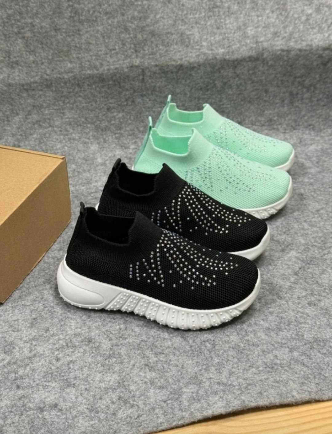 ,кроссовки мальчику,детские кроссовки,дышащие кроссовки,слипоны с перфорацией