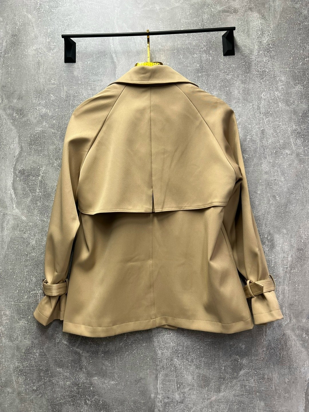 бежевый тренч,тренч короткий,повседневная куртка,тренч,женский тренч