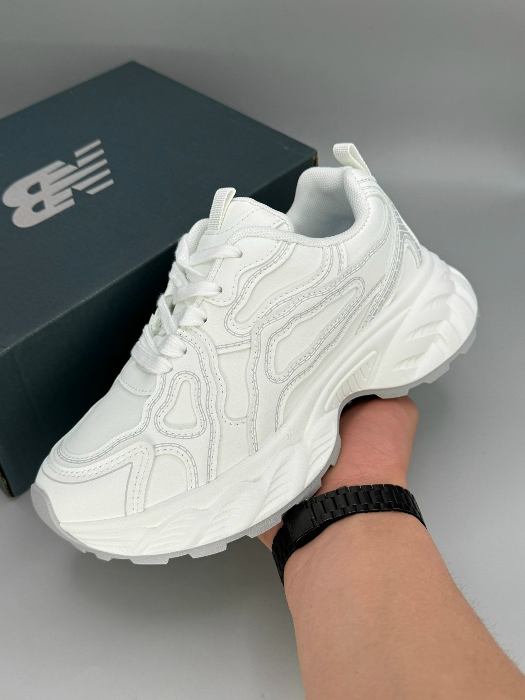 женские кроссовки,белые кроссовки,кроссовки на массивной подошве,женские массивные кроссовки,модные кроссовки