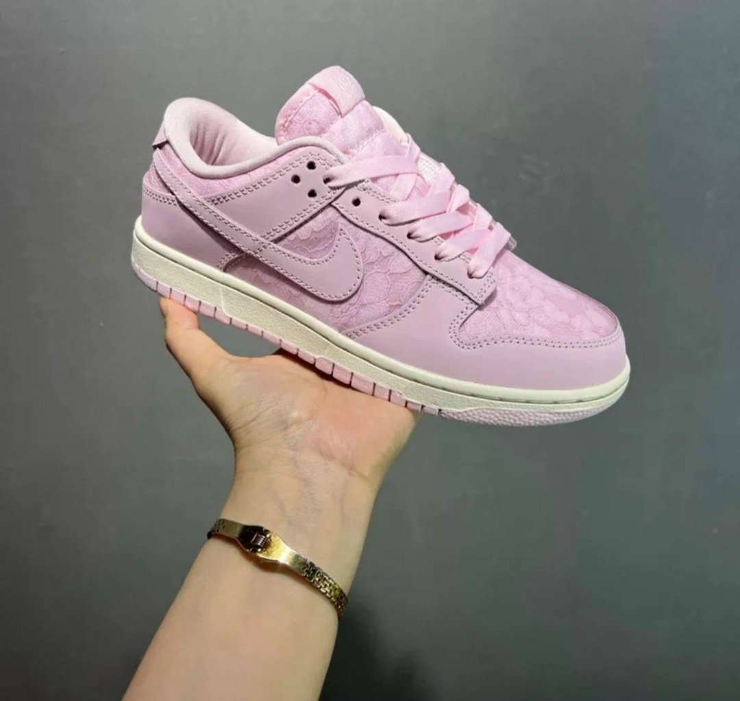женские кроссовки nike dunk low regal pink,кроссовки nike dunk low розовый/белый,nike dunk low,кроссовки nike sb dunk low,nike розовые кроссовки dunk для женщин