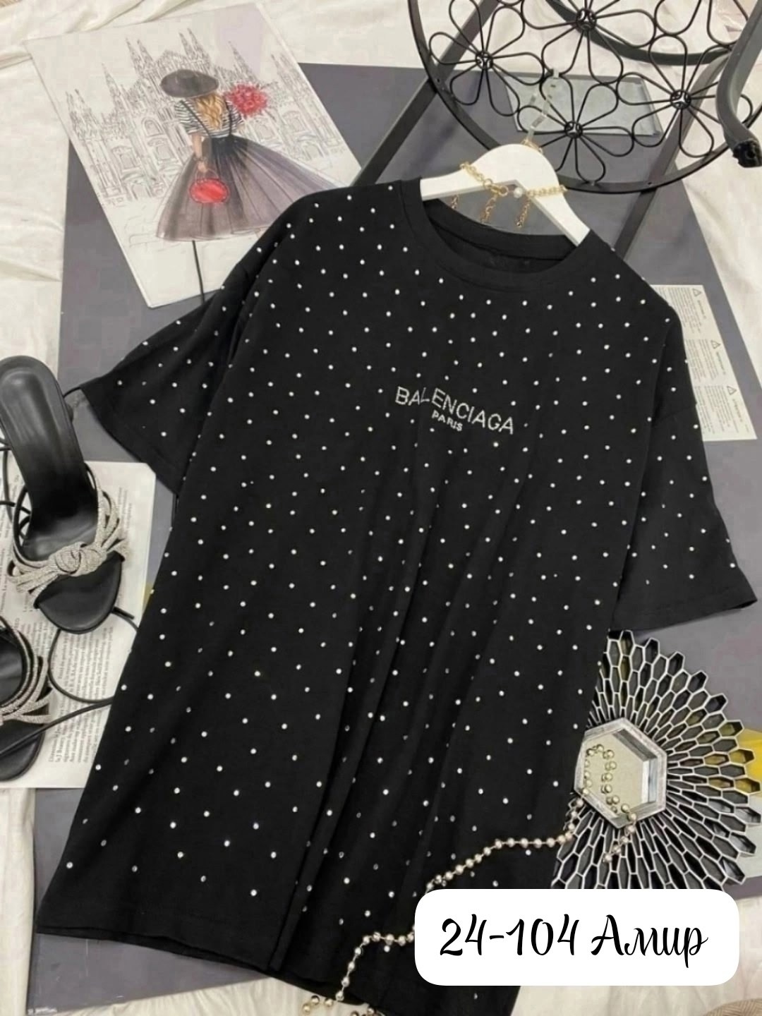 женская футболка,футболка со стразами женская,женская кофта,футболка оверсайз со стразам,футболка прямого кроя