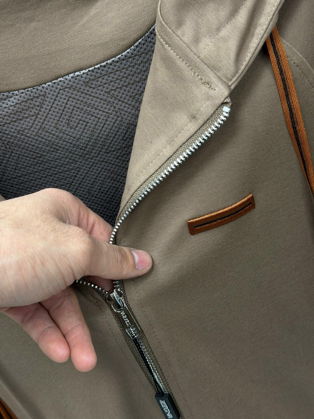 спортивный костюм brunello cucinelli,костюм спортивный loro piana,костюм brunello cucinelli,костюм loro piana,костюм спортивный