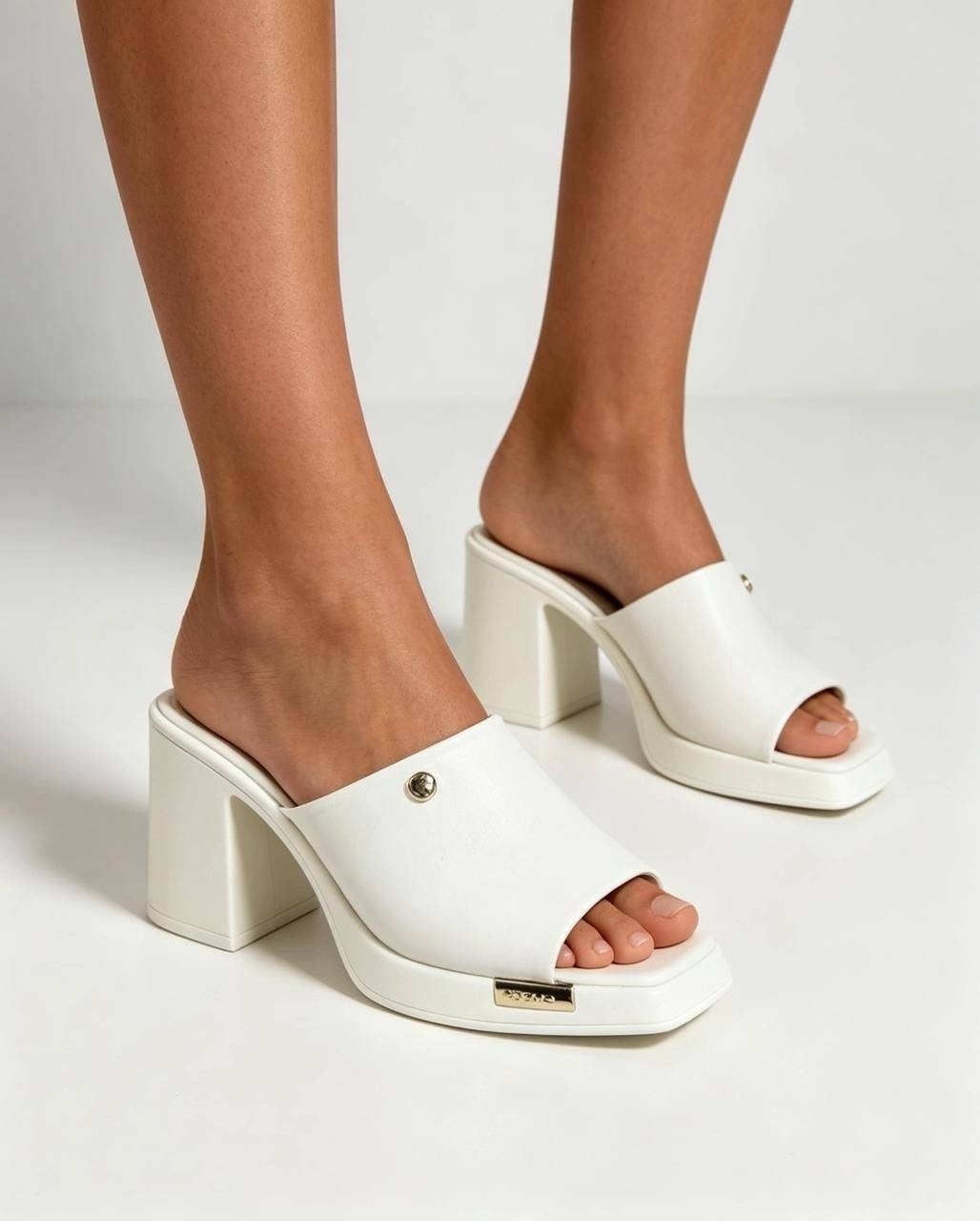 женские босоножки,женские босоножки на платформе,модная женская ,шлепанцы на каблуке,черные босоножки