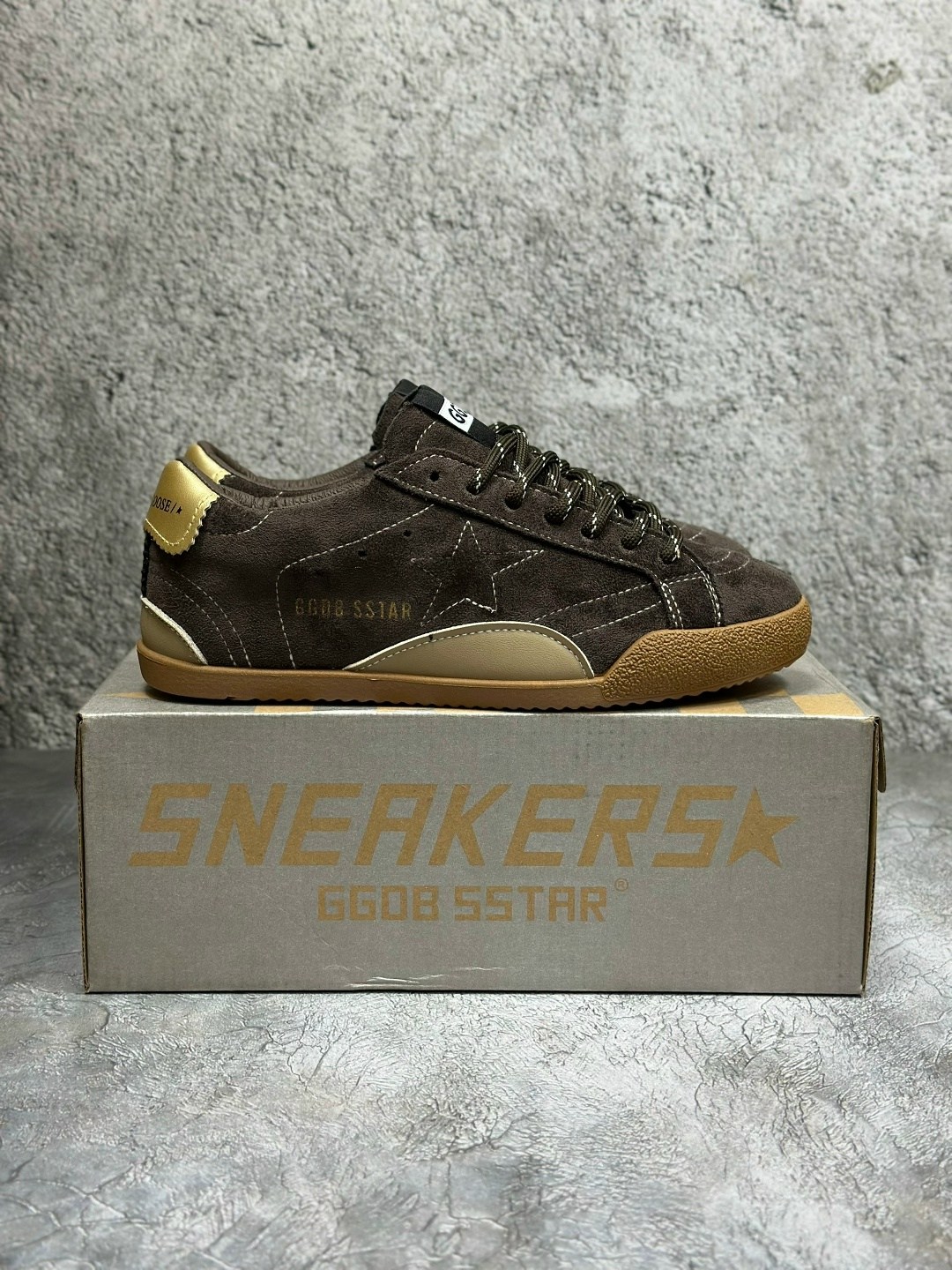 golden goose кеды superstar со вставками коричневый,замшевые кроссовки super-star golden goose зеленый,кроссовки golden goose,кеды golden goose,