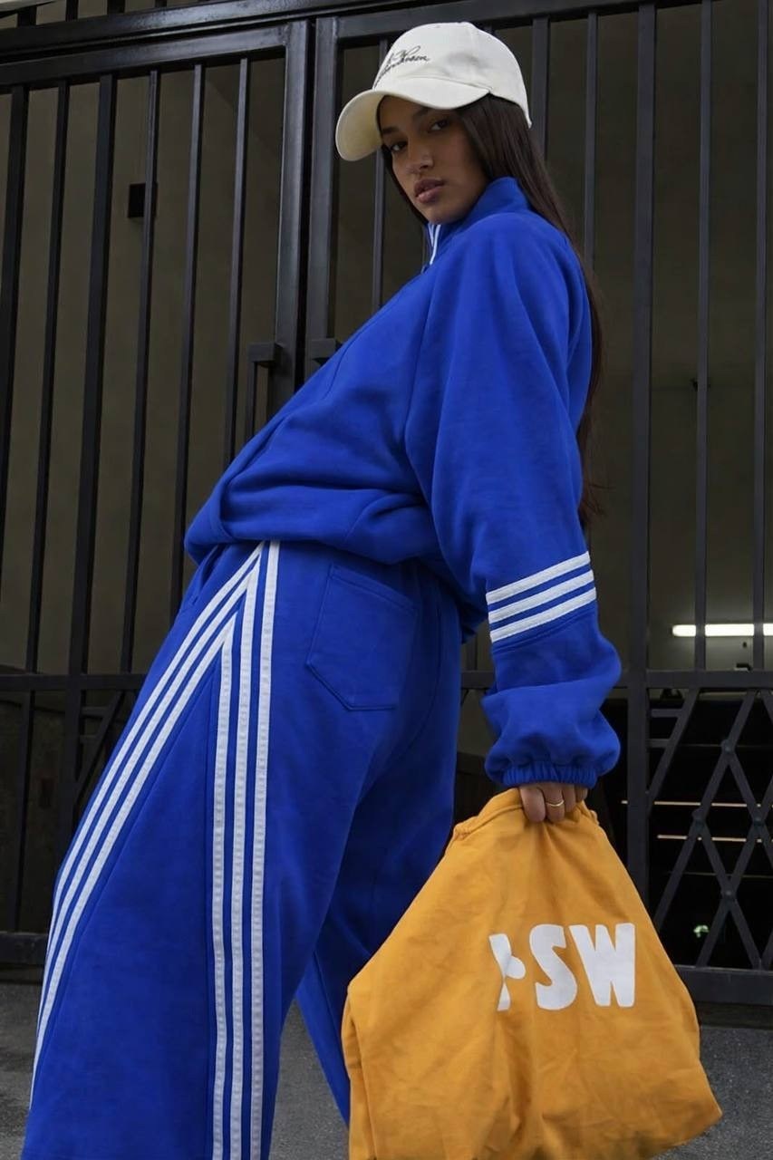 adidas womens orange tracksuit,спортивные костюм,оранжевые спортивные костюмы,adidas originals orange tracksuit,оранжевый костюм