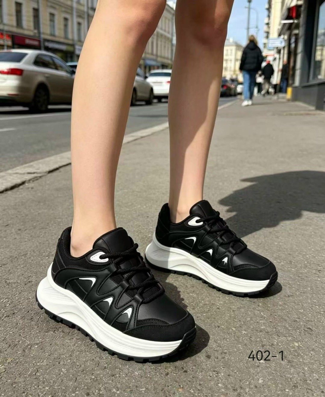 кроссовки женскиe,кроссовки,кроссовки nike,кроссовки найк женские черные на белой подошве,кроссовка