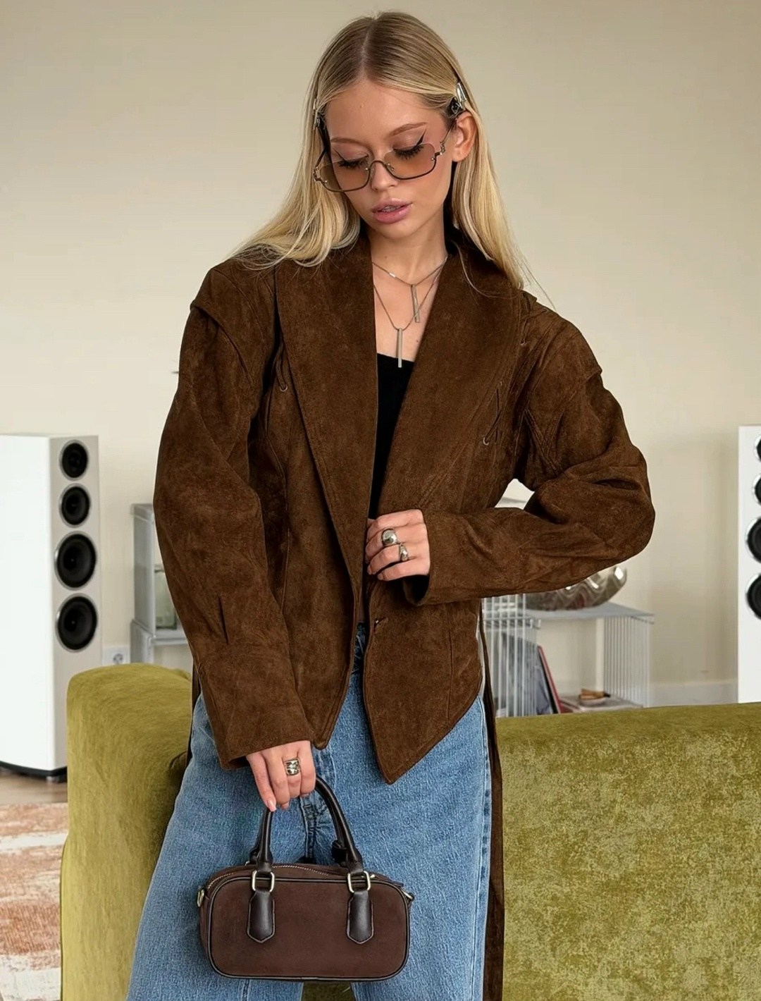 замшевая куртка,куртка замшевая женская,модная куртка из замшевой кожи,женский замшевый пиджак kusahiki,edem room модная куртка из замшевой кожи