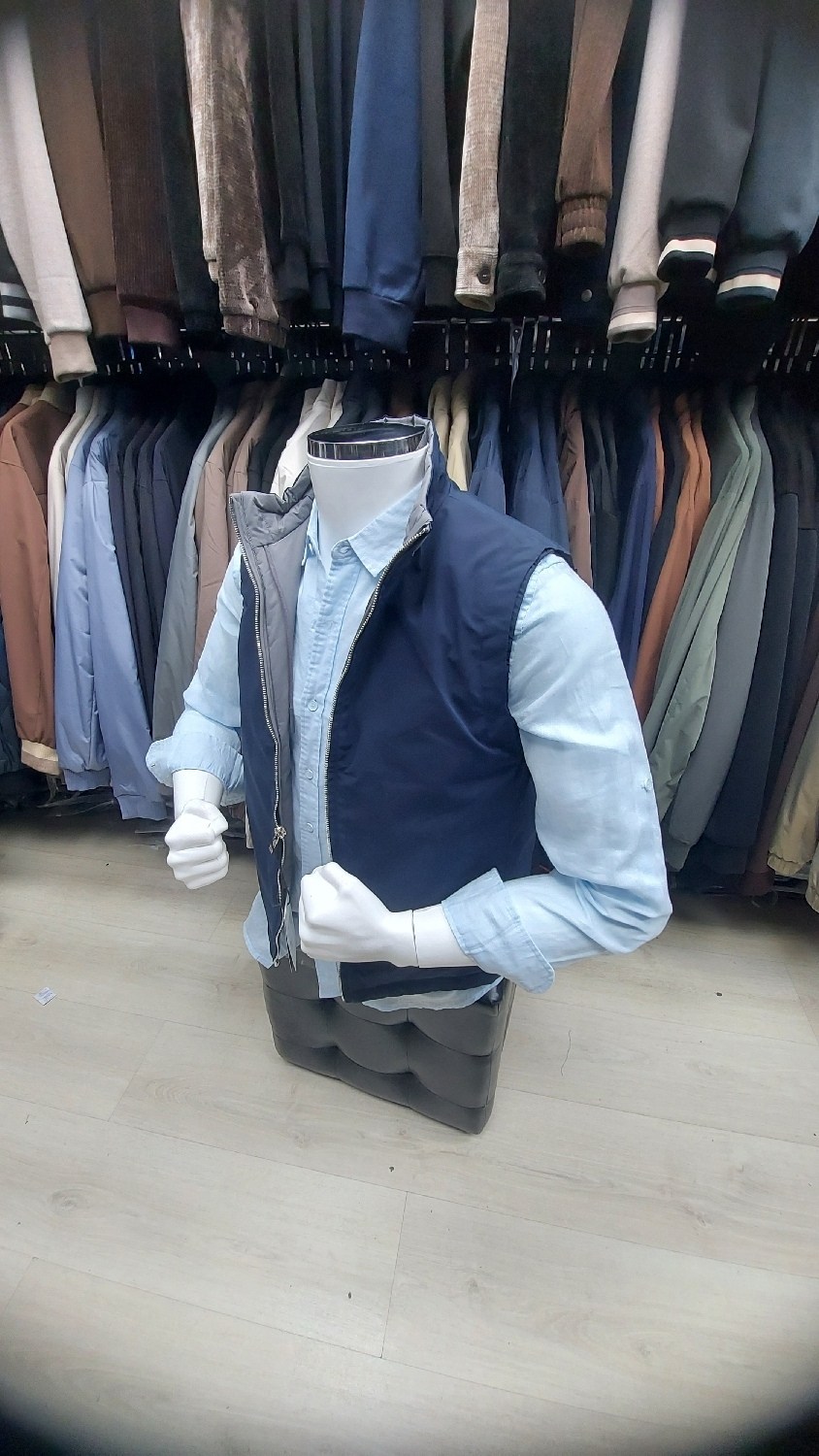 жилет мужской,мужская безрукавка,жилет утепленный мужской,жилет,жилет утепленная