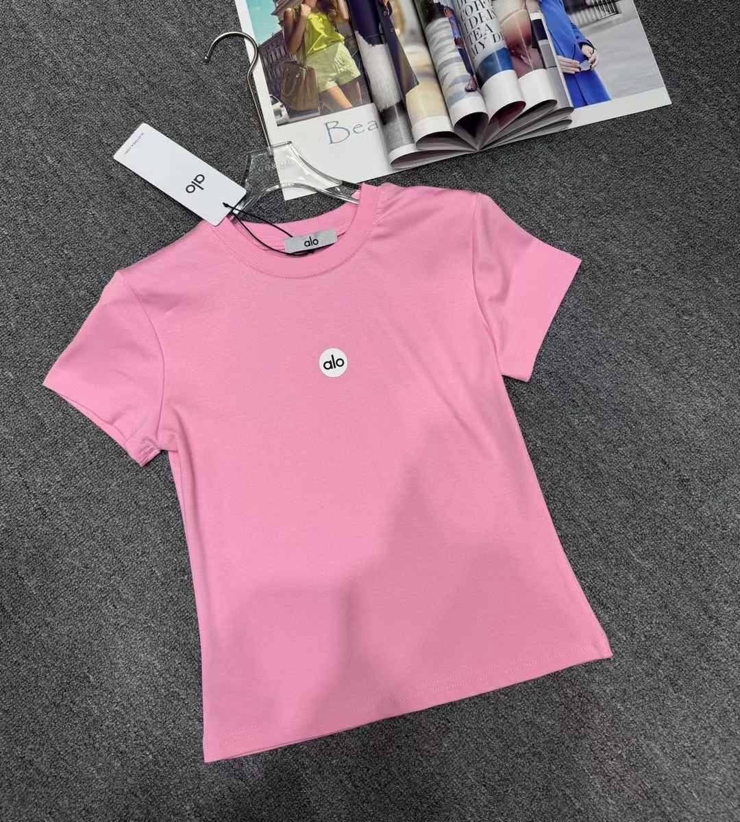 футболка chanel,футболки женская,футболки модные,футболка,универсальные футболки