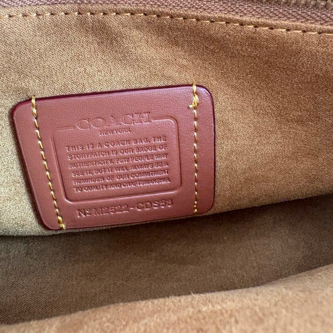 сумка,сумка багет,женская сумка,кожаная сумка,сумки на плечо