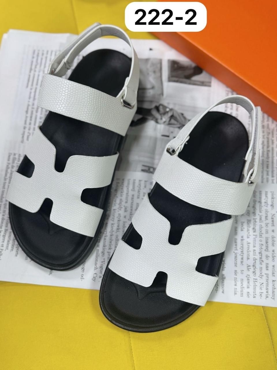 шлепанцы hermes,тапочки hermes,шлепки эрмес,шлепки гермес черные,тапочки хермес мужские