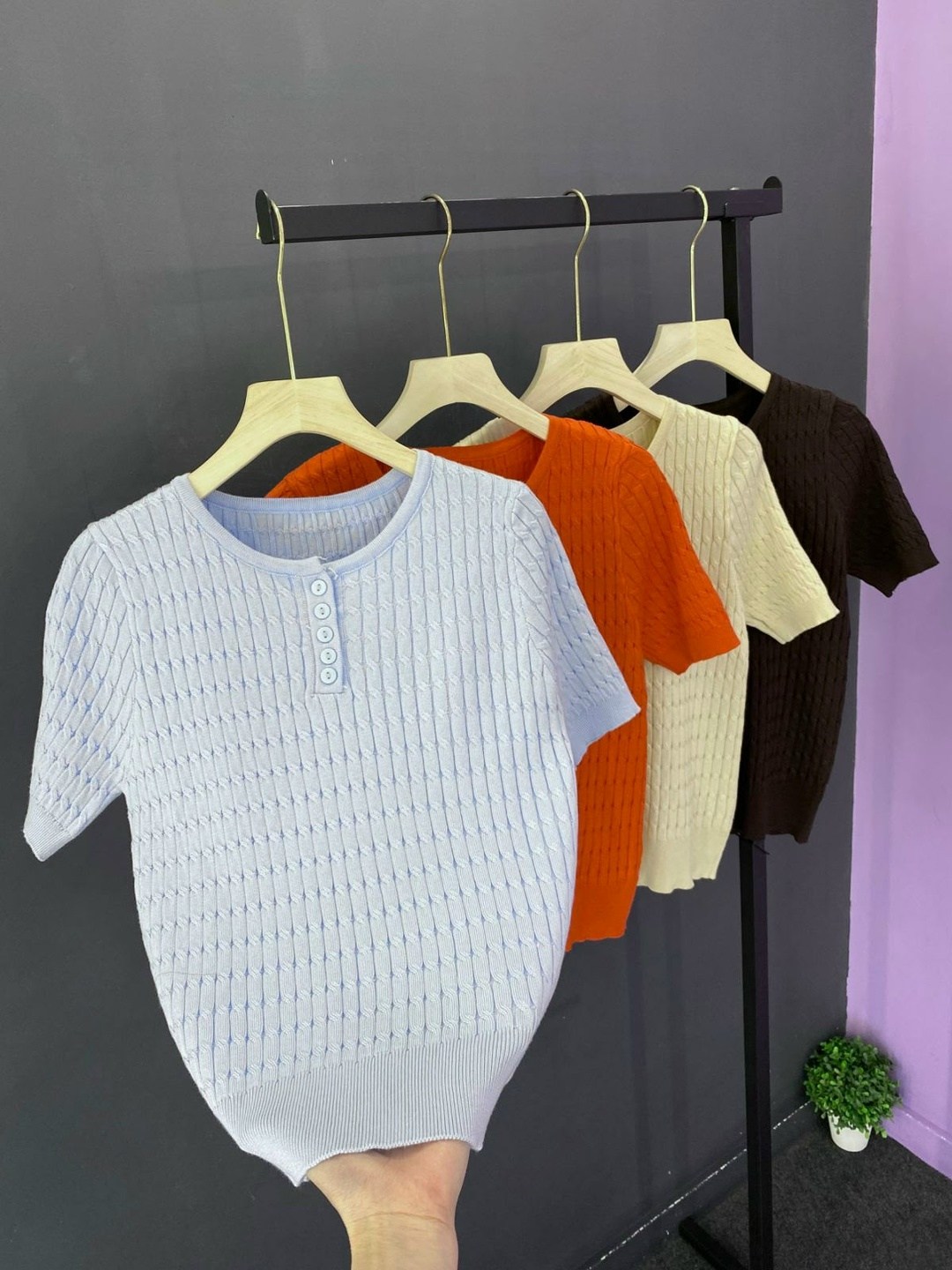 кофта женская,джемпер молочный,кофточка женская,вязаная футболка,джемпера женские