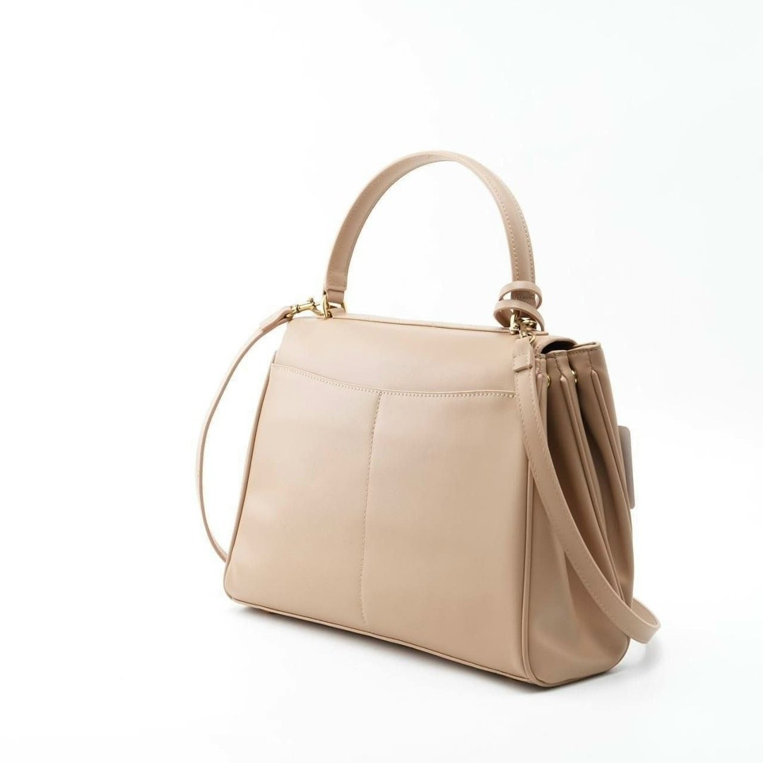 сумки,сумка,женские сумки,бежевая сумка,брендовая женская сумка