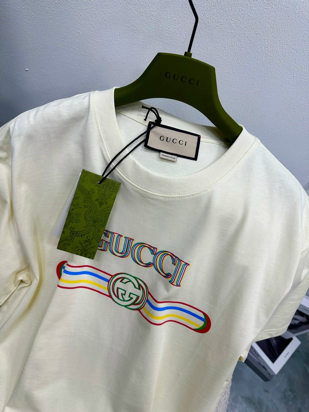 футболка gucci,футболка gucci женская,футболка гуччи,летние футболки,футболки женские мужские