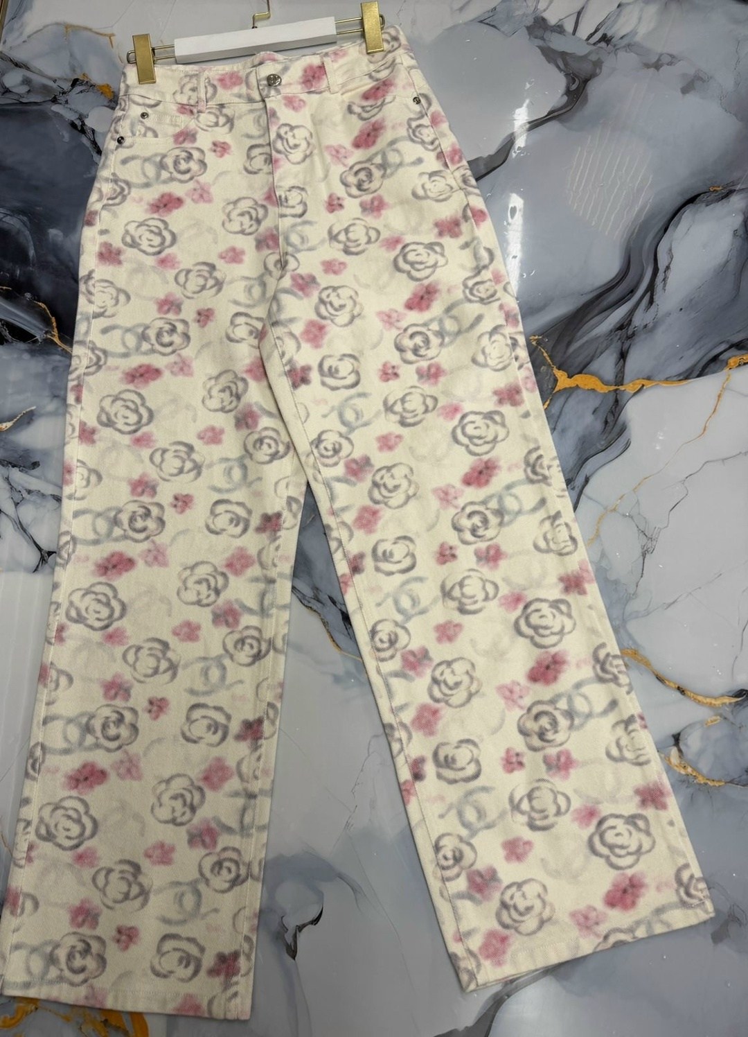 брюки стиль,модные брюки,брюки джинсы,джинсы широкие женские,широкие джинсы