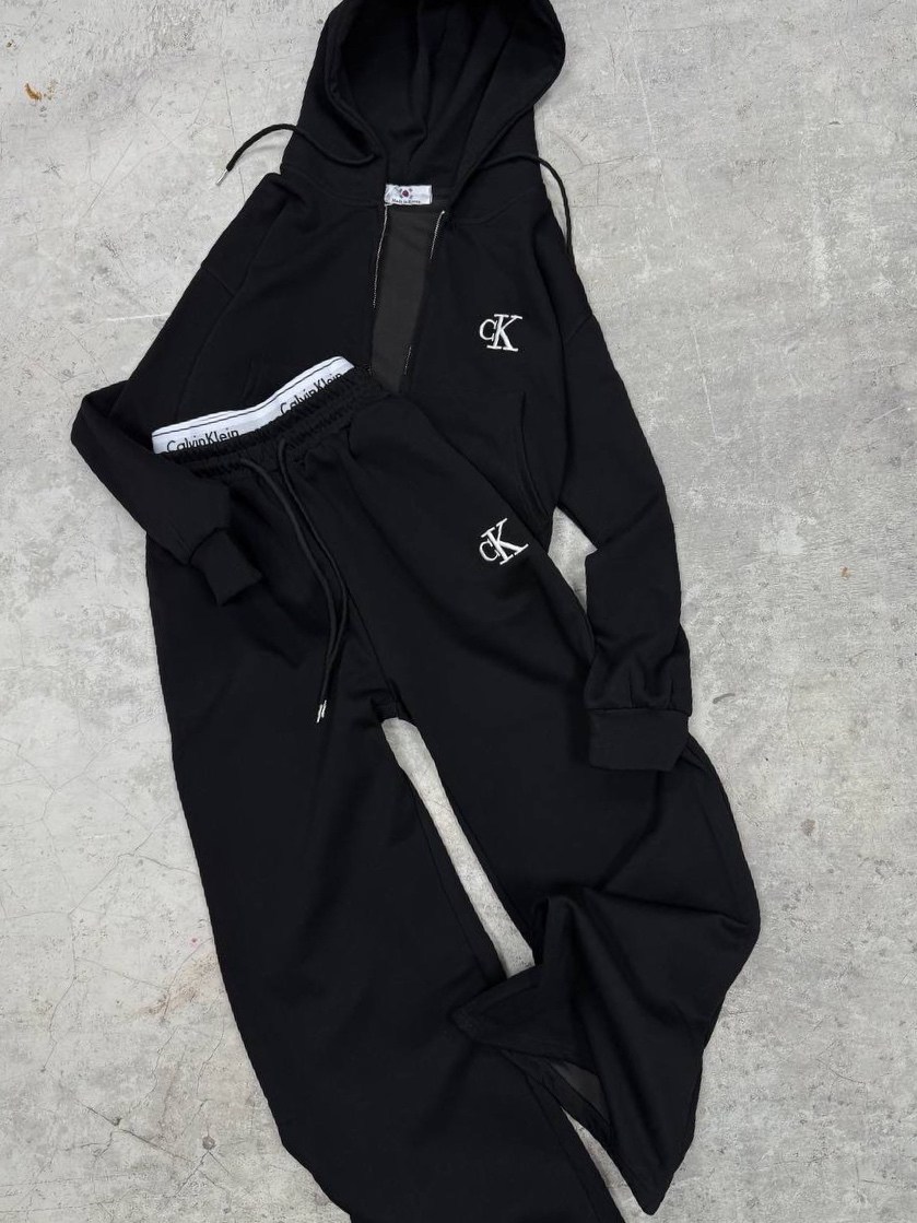 спортивный костюм кельвин кляйн оригинал,серый спортивный костюм кельвин кляйн,костюм спортивный,спортивный костюм кельвин кляйн,спортивный костюм calvin klein