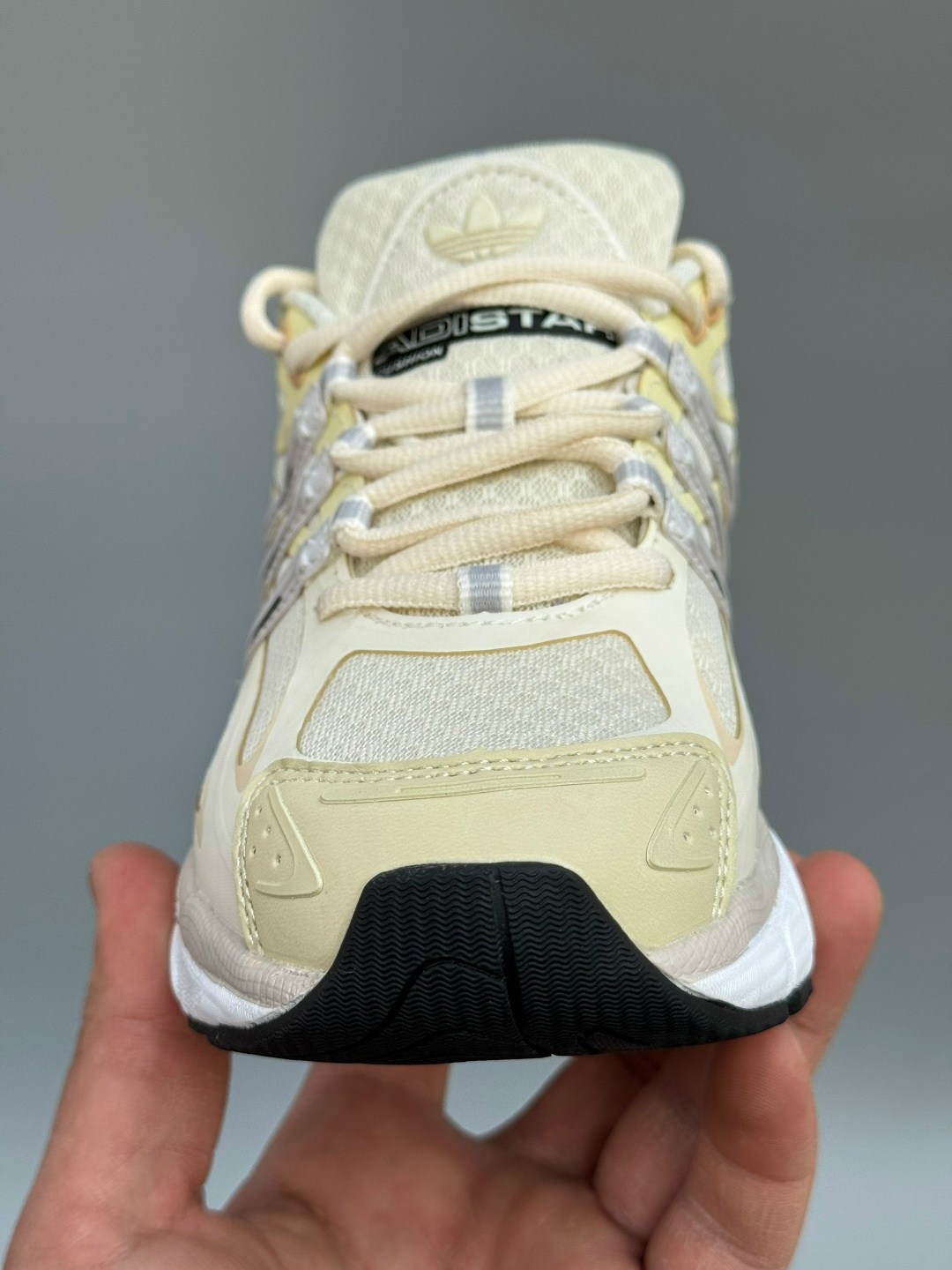 кроссовки adidas,женские кроссовки adidas,кроссовки adidas response cl,кроссовки adidas original,кроссовки adidas response cl crystal white