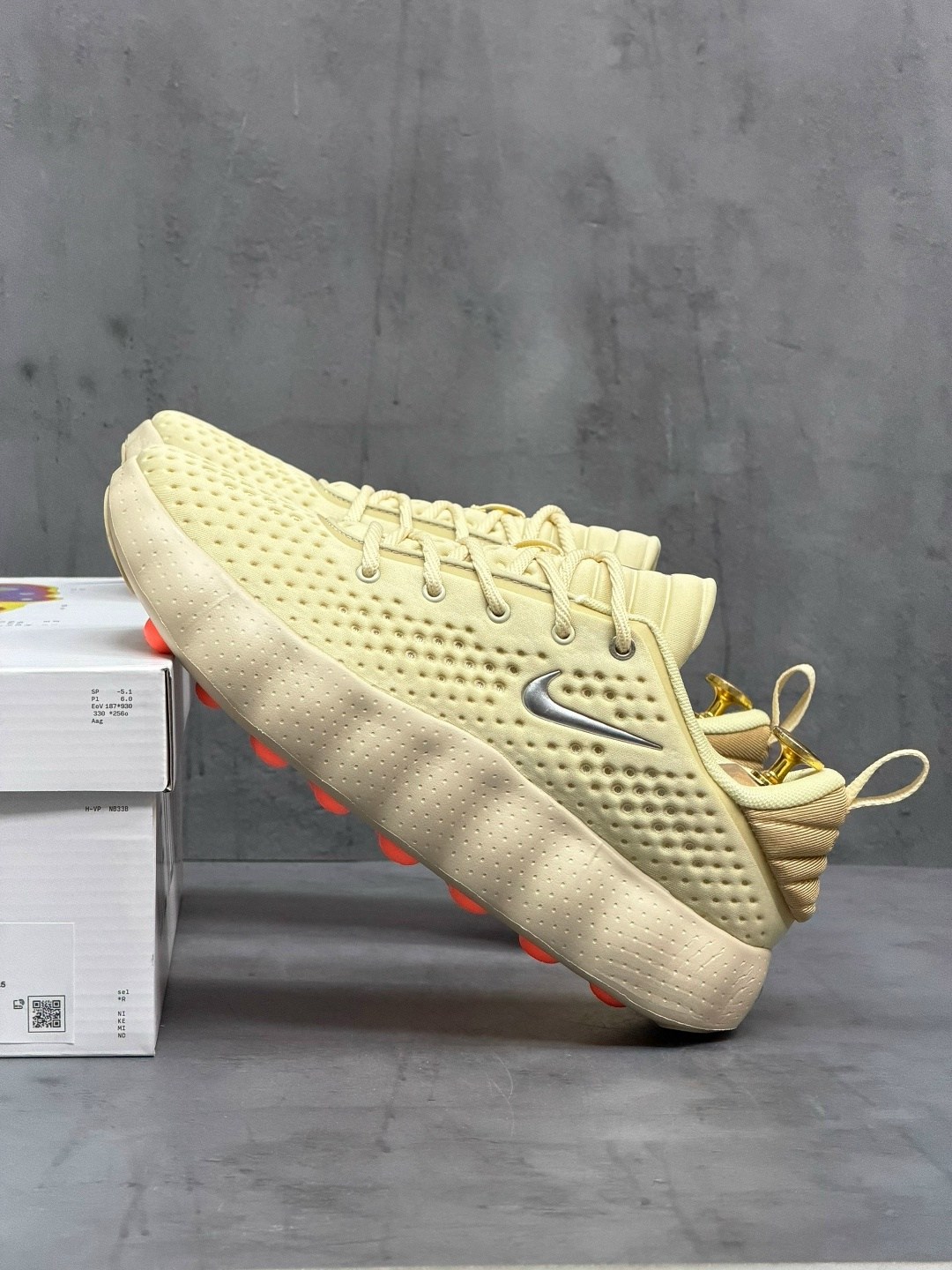 кроссовки nike,кроссовки,nike кроссовки женские,nike mind 002,оригинальные кроссовки