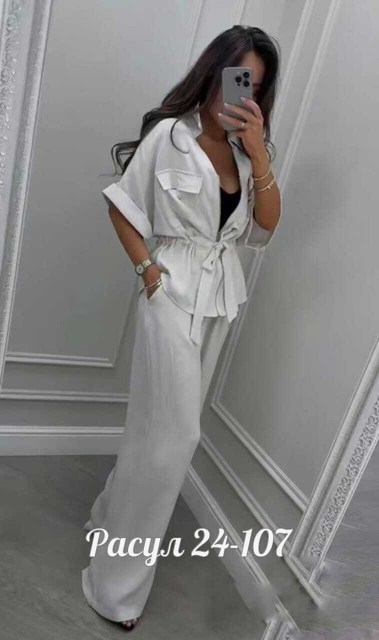 женский костюм двойка,брючный костюм,стильные женские костюмы,костюм двойка сингапур,костюм брючный белый