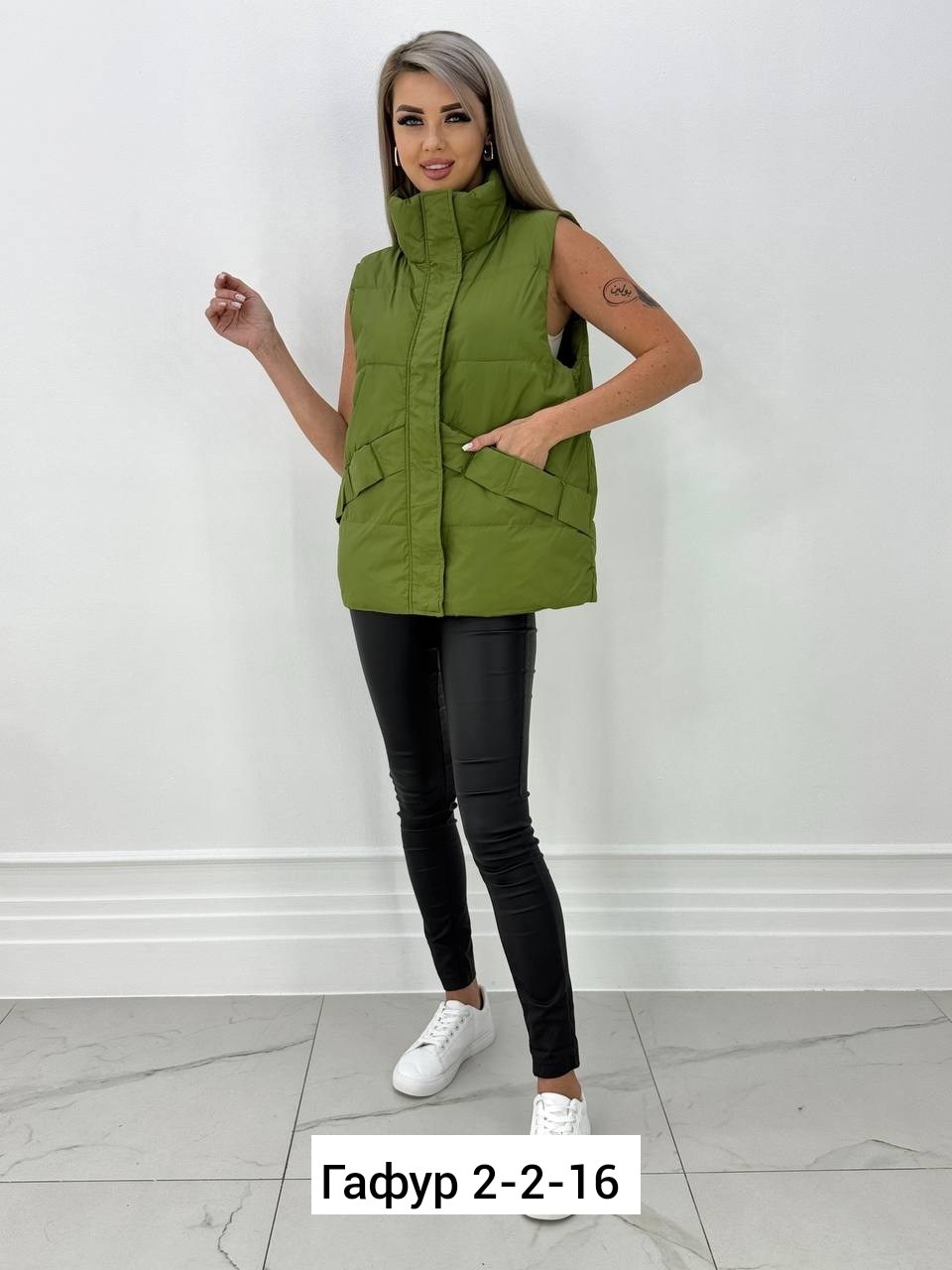 женские жилетки,жилет утепленный женский,жилет женский утепленный балоневый стеганый без капюшона abm fashion,жилет женский,жилет женский утепленный стеганый безрукавка