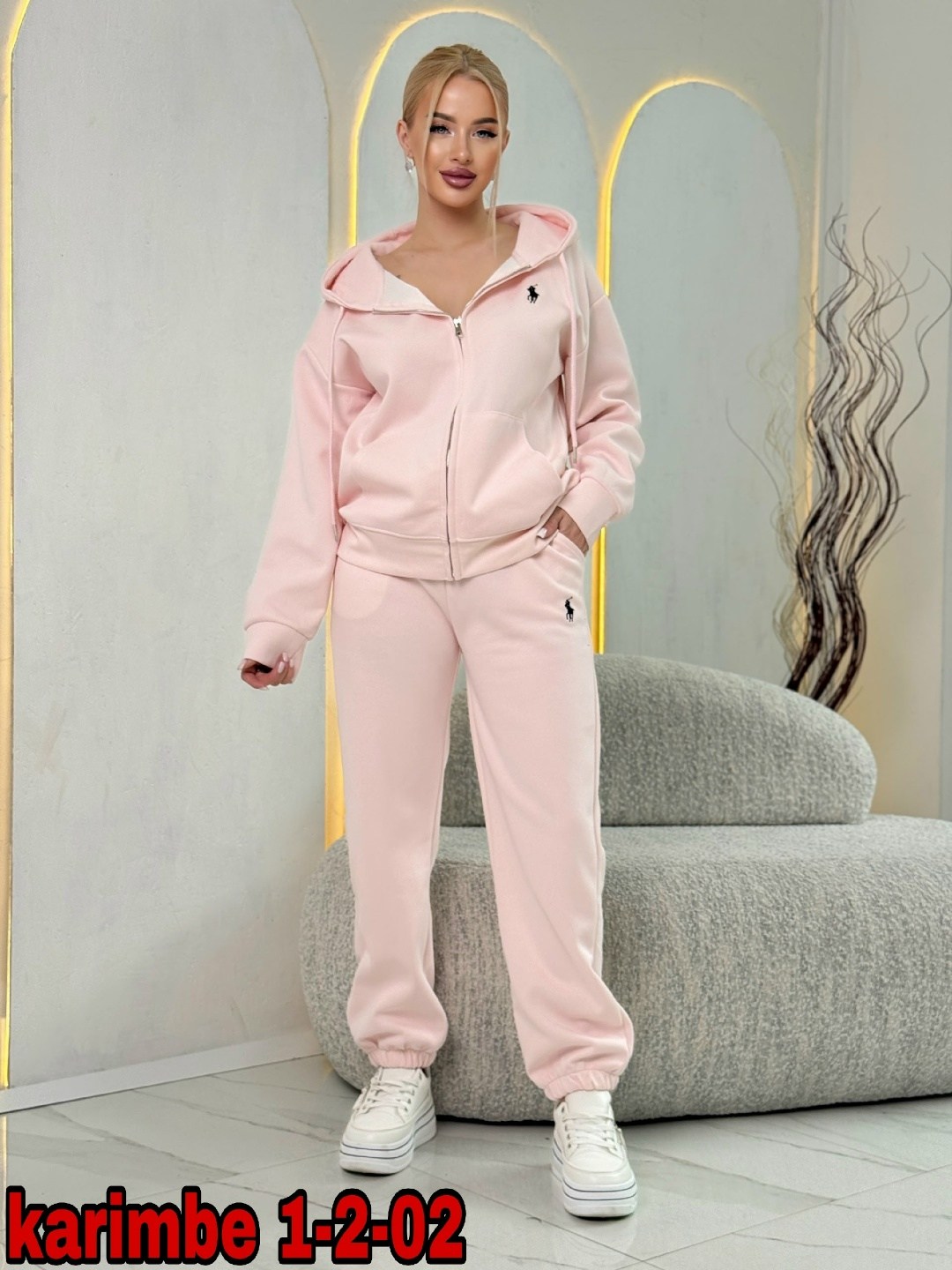 спортивный костюм на флисе женский,женский спортивный костюм,костюм на флисе,женский костюм на флисе,спортивный костюм