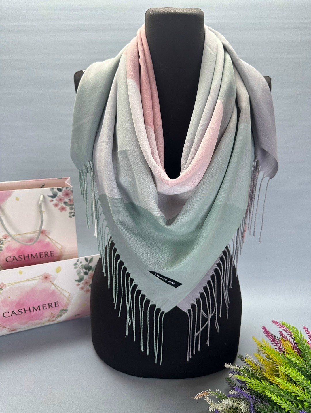 платки кашемир,шарфы и платки,теплый кашемировый платок,платок женский теплый,шарф платок кашемир