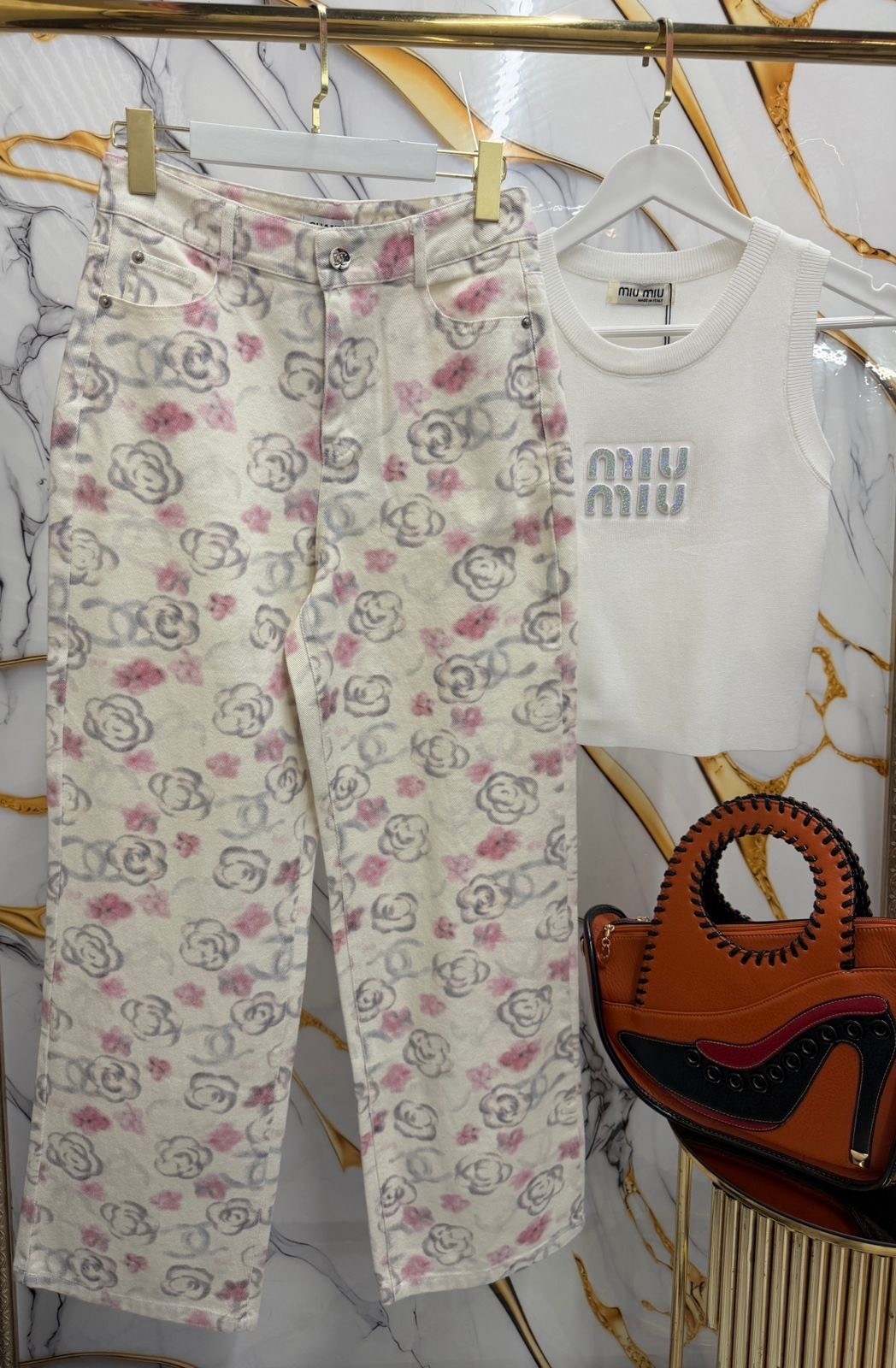 брюки стиль,модные брюки,брюки джинсы,джинсы широкие женские,широкие джинсы