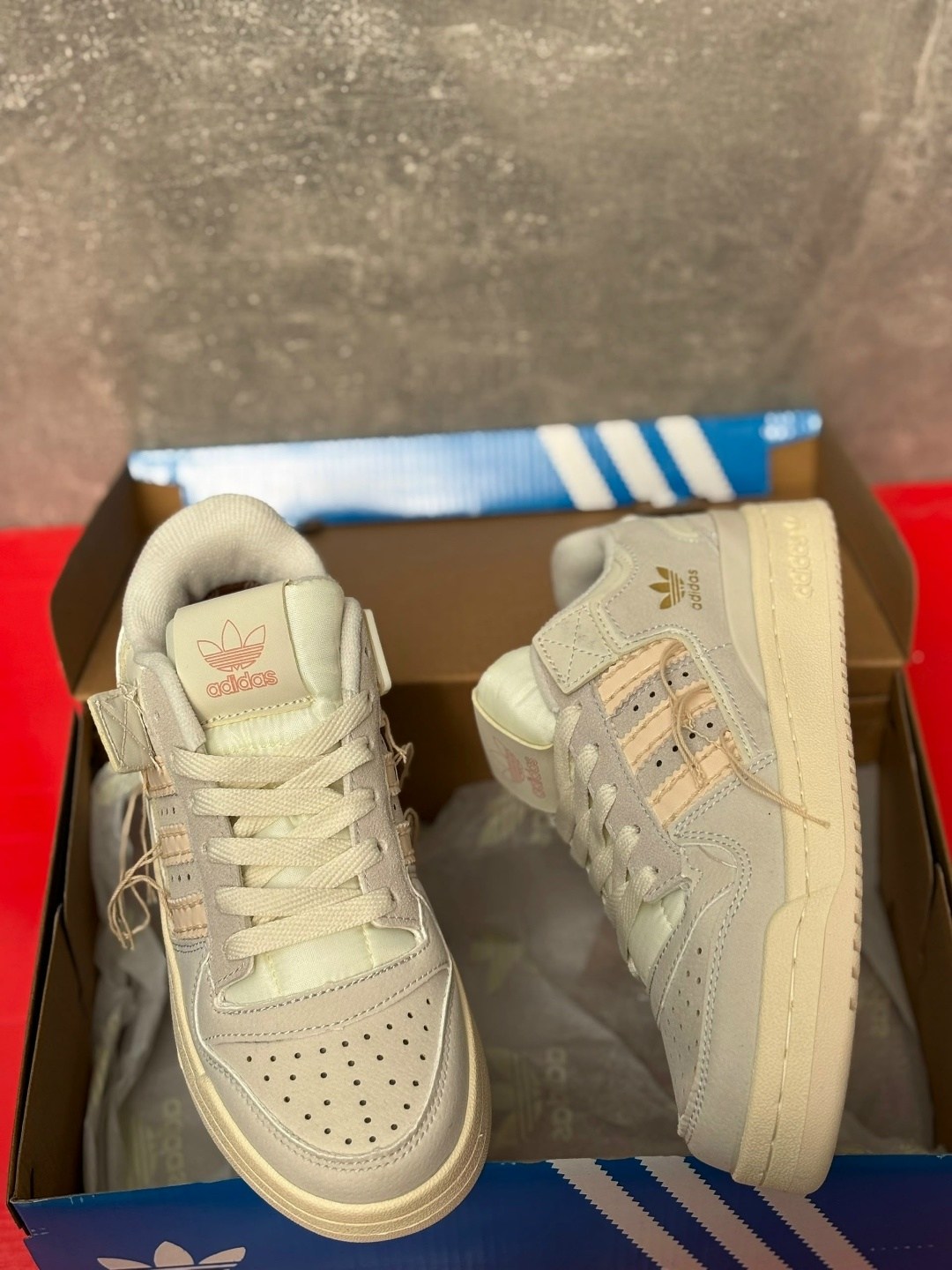 кроссовки adidas forum 84 low off white samand luxe,кроссовки adidas,кроссовки adidas forum 84 low off white,кроссовки adidas женские,кроссовки адидас