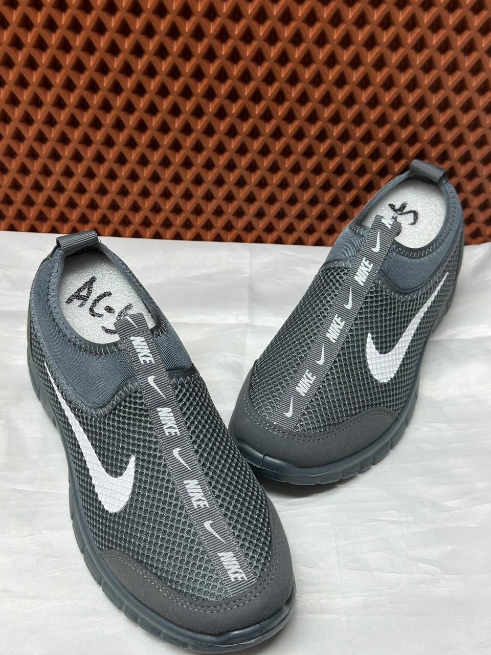 кроссовки адидас женские 2026,,кроссовки адидас женские розовые,кроссовки адидас женские,кроссовки женскиe