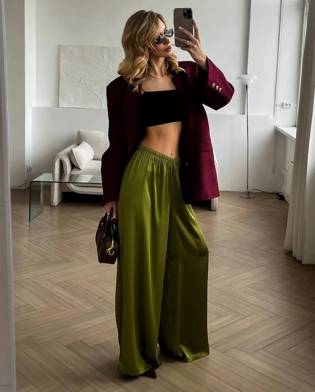 брюки flacon store атласные,брючный костюм,бежевый брючный костюм,брючный костюм женский свободного кроя,костюм с брюками