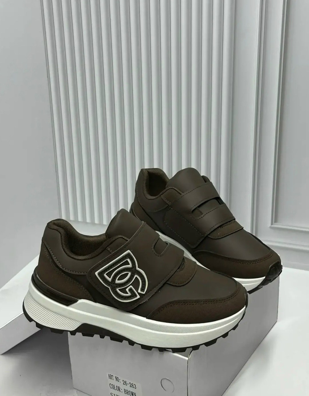 ,кроссовки chanel,женские кроссовки,кроссовки женские коричневые,повседневные кроссовки