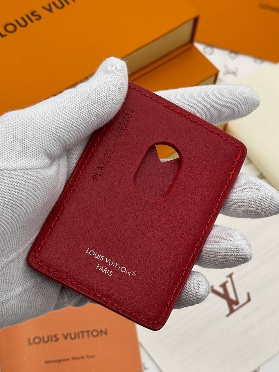 картхолдер louis vuitton,чехол для мобильного телефона lv louis vuitton,чехлы для iphone,louis vuitton monogram,держатель для карт