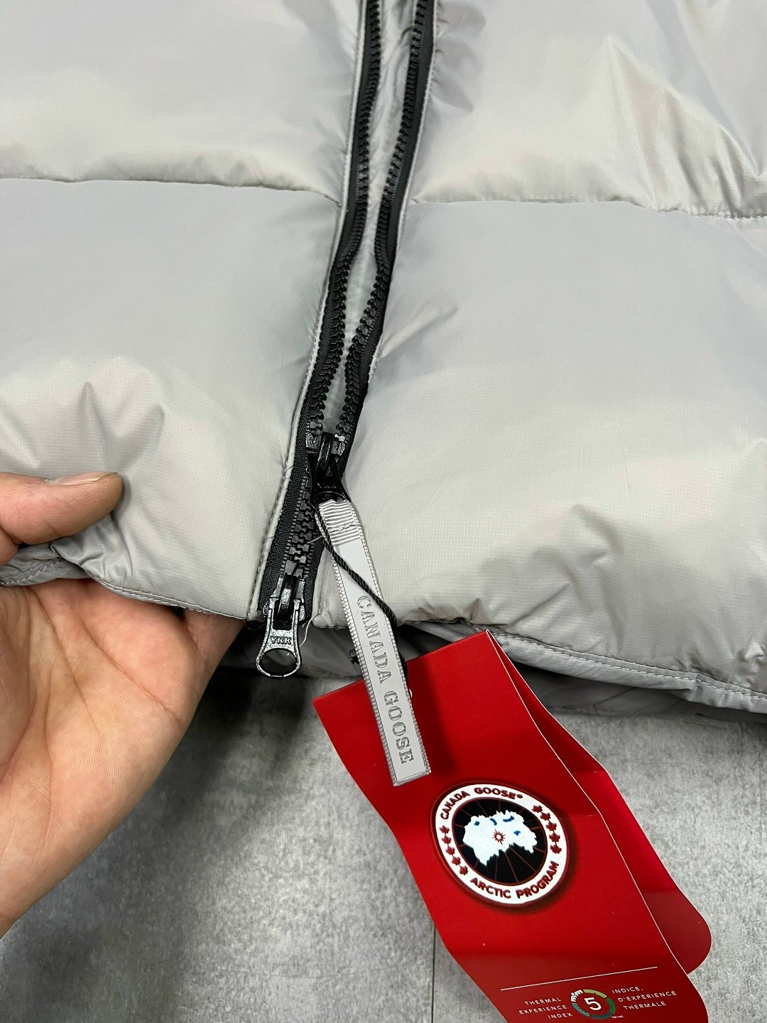 жилеты мужские,жилет,жилетки мужские,жилетка canada goose,жилетка