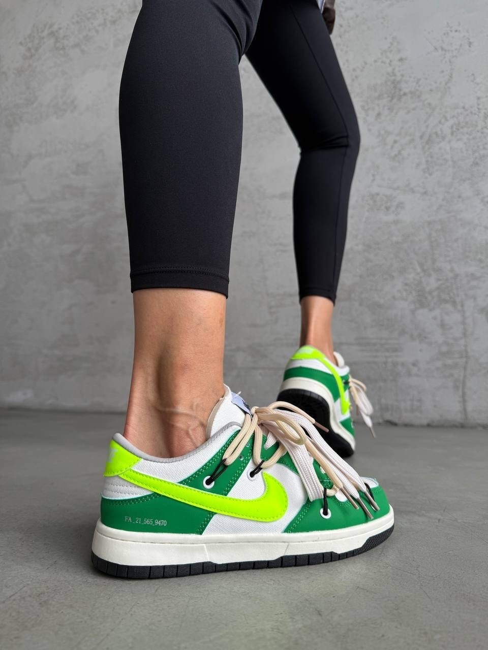 женские кроссовки,кроссовки,кроссовки nike женские,спортивная ,стильные кроссовки