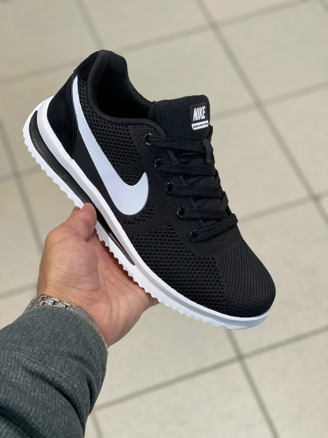 кроссовки,кроссовки nike,кроссовки мужские nike,мужские кроссовки,кроссовка