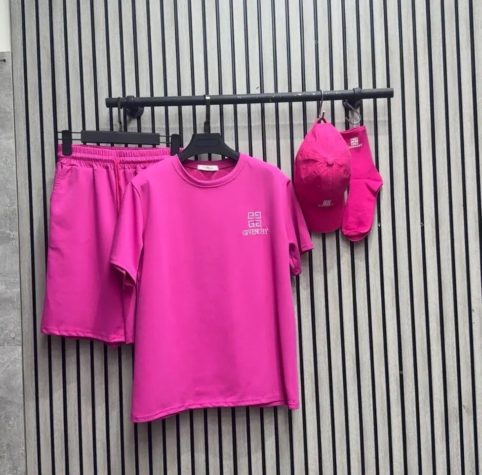 летний костюм с шортами,комплект одежды женские,женский костюм шорты,летние костюмы,спортивные костюмы женские