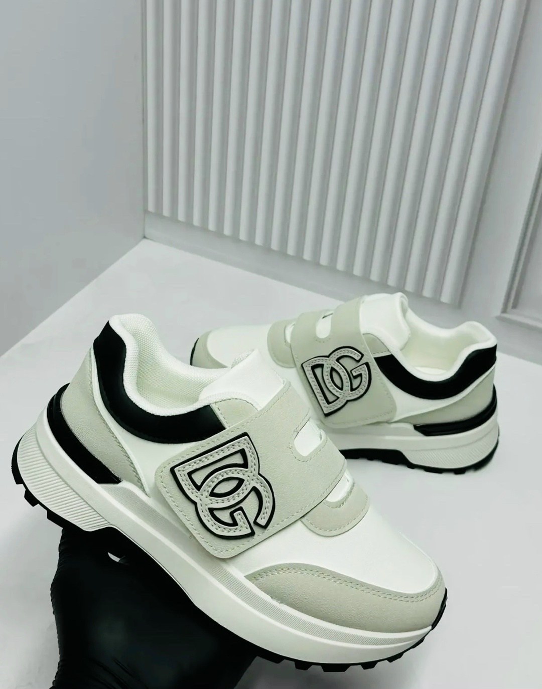 женские кроссовки,,кроссовки chanel,женские кроссовки dolce gabbana,кроссовки женские chanel