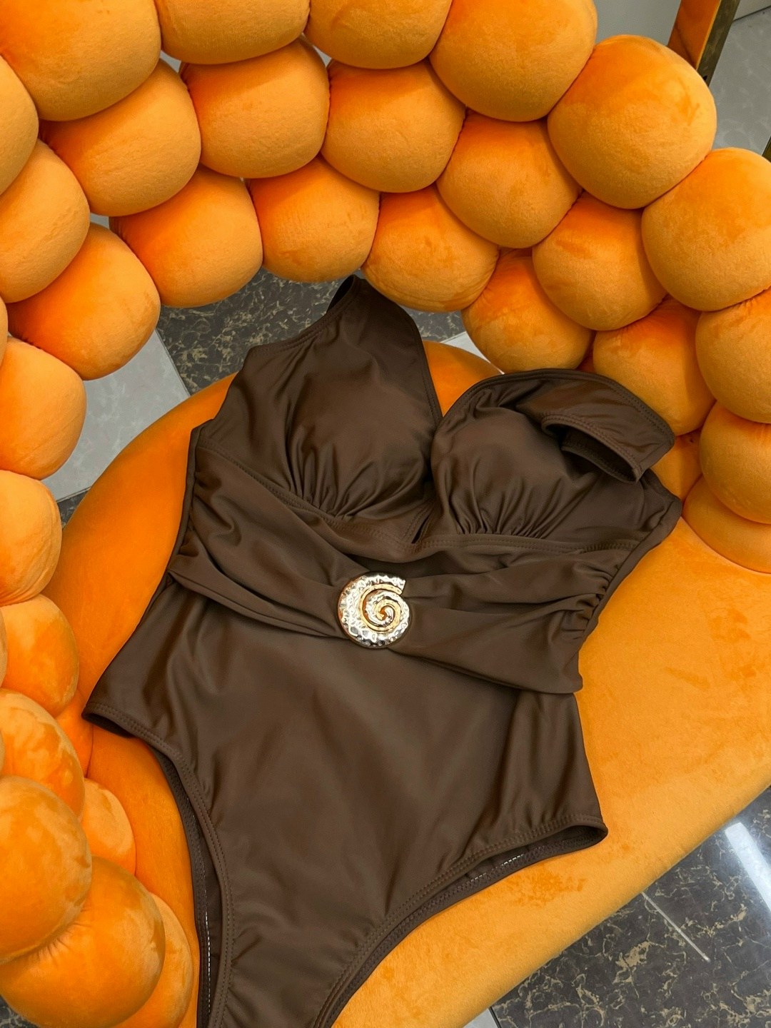 женский купальник слитный,купальник женские,слитные купальники,купальные костюмы,коричневый купальник