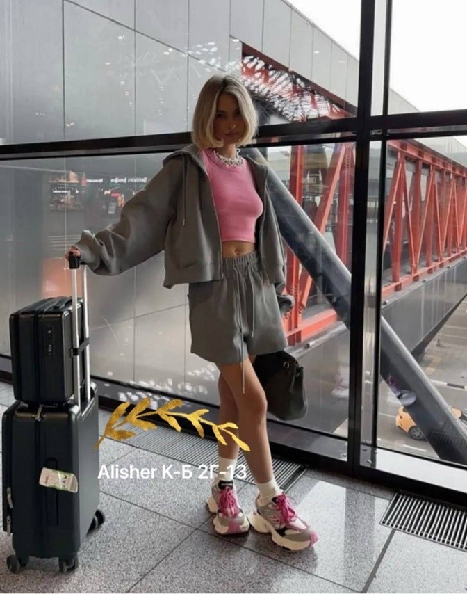 женский костюм с шортами,спортивные костюм с шортами,костюм женский,костюм кофта и шорты,спортивный костюм теплый с начесом с капюшоном оверсайз modern_girlie