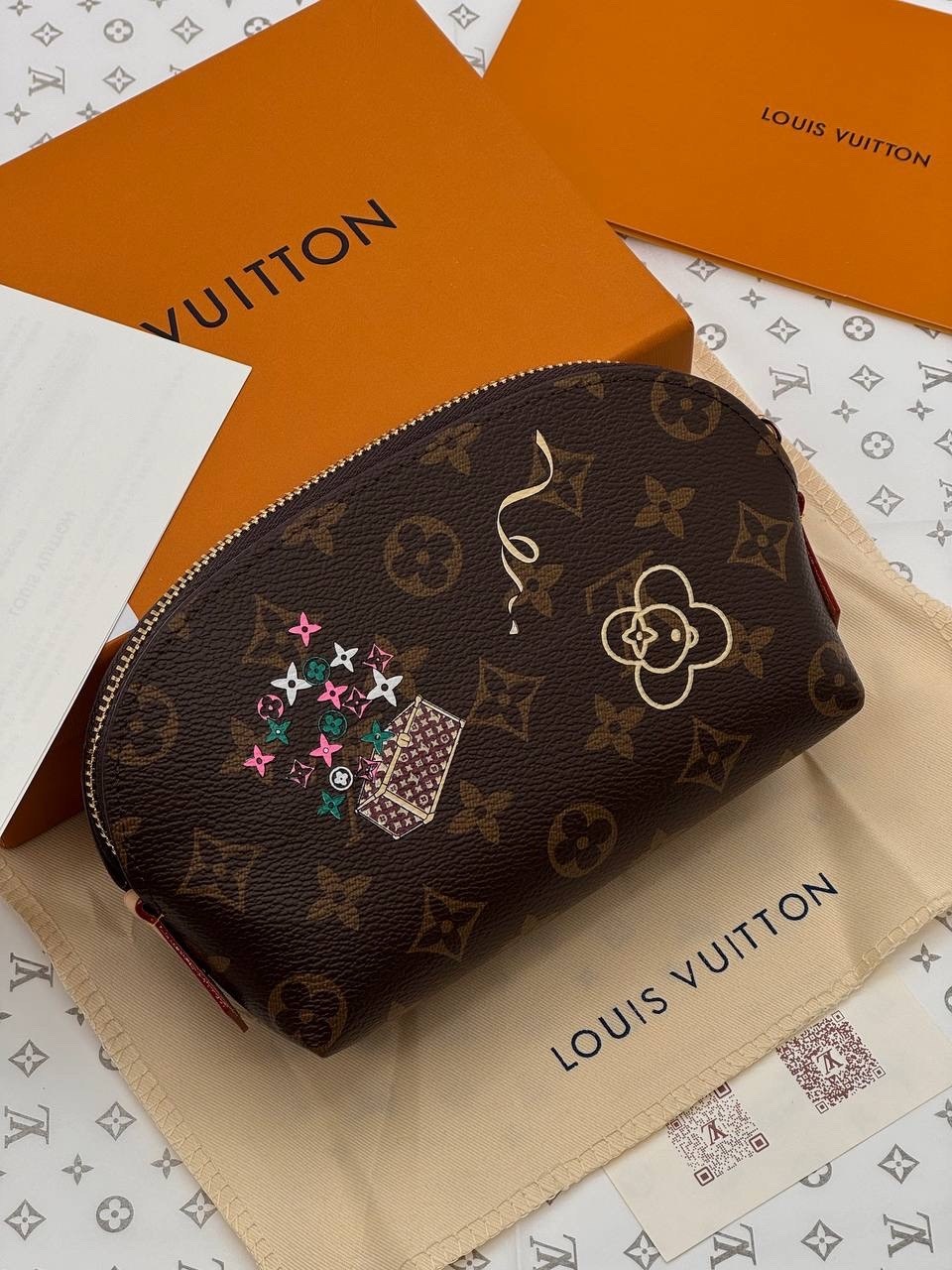 косметичка louis vuitton,косметичка под луи виттон,louis vuitton косметичка louis vuitton,косметичка луи витон оригинал,косметичка женская луи витон