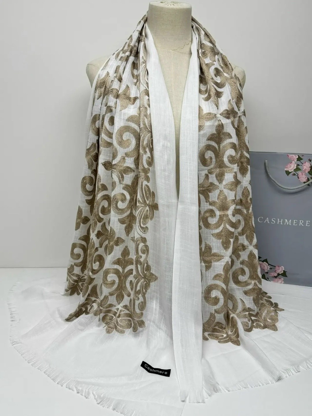 шарф шелковый,палантин женские,шарфы и платки,шарфы для женщин,женский шарф