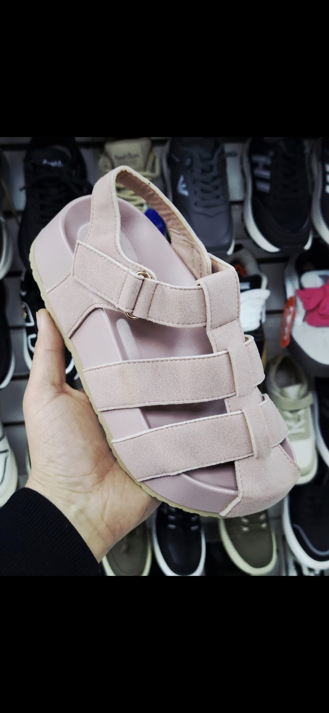 ,сандалии,женские сандалии,шлепанцы женские брендовые,сандали