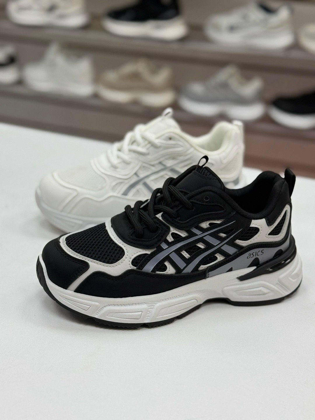 женские кроссовки,массивные кроссовки женские,кроссовки для женщин,массивные кроссовки,модные кроссовки