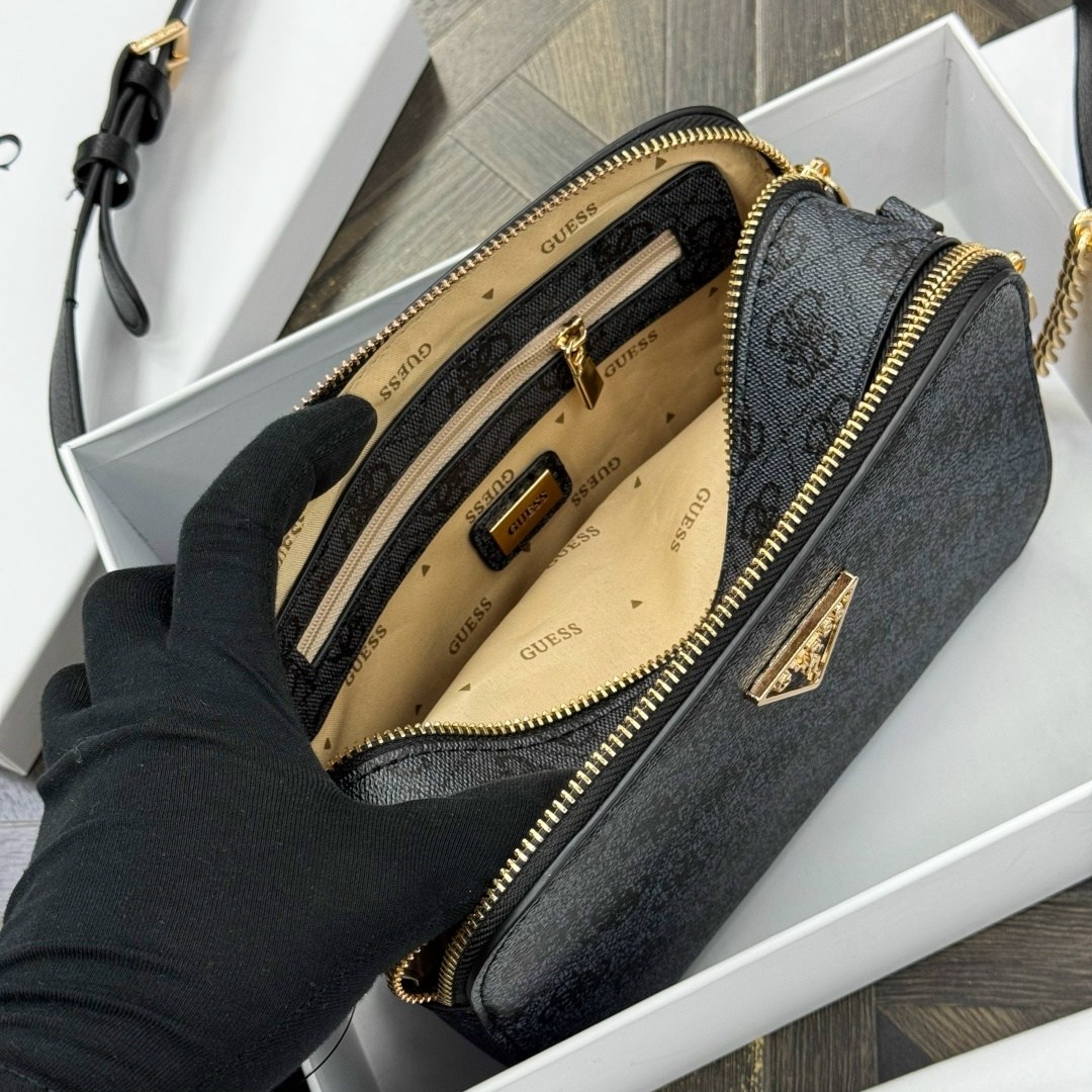 сумка женская guess,сумка guess,женская сумка через плечо guess,сумка на плечо кросс-боди guess,guess сумка на плечо