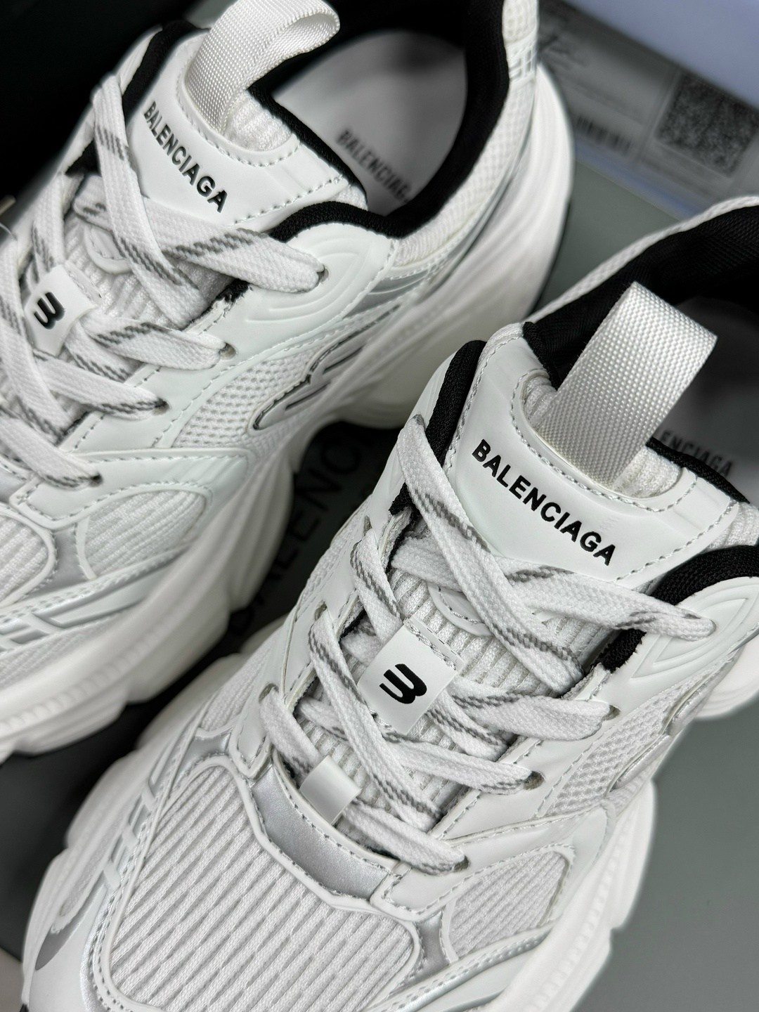 кроссовки женские balenciaga,кроссовки balenciaga,кроссовки баленсиага cargo sneaker 10xl,баленсиага кроссовки,кроссовки женскиe