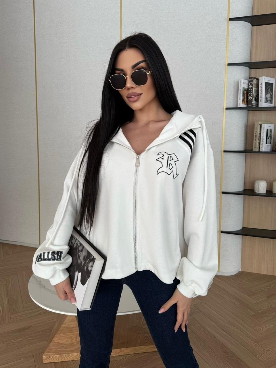 толстовка женская,женская кофта,кофта белая,кофта женская с капюшоном,толстовка