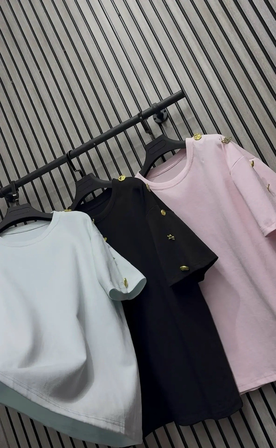 женская футболка,брендовые вещи,трикотажная футболка,футболочка в стиле оверсайз